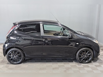 Used Toyota AYGO 2017 for sale - 79434178: Photo
