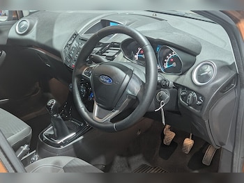 Used Ford Fiesta 2016 for sale - 79434135: Photo