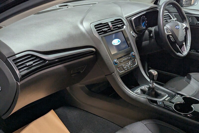 Used Ford Mondeo 2017 for sale - 76808354: Photo 37