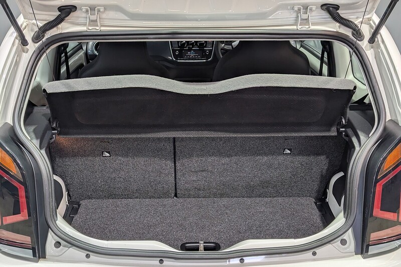 Used Volkswagen up! 2016 for sale - 77234458: Photo 24