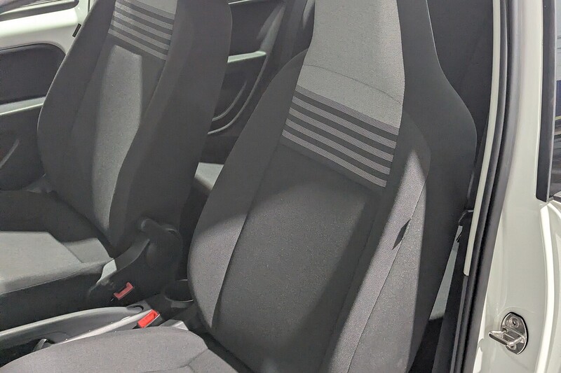 Used Volkswagen up! 2016 for sale - 77234458: Photo 28