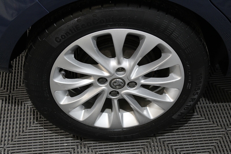 Used Vauxhall Corsa 2016 for sale - 76626830: Photo 12