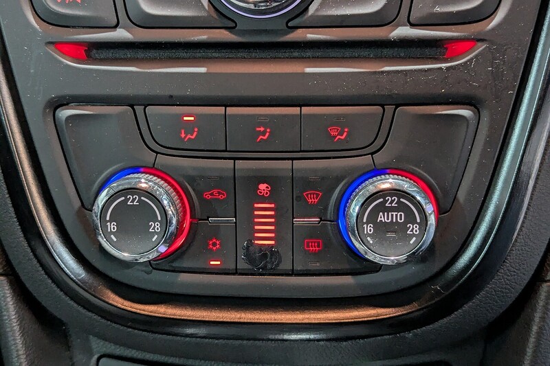 Used Vauxhall Mokka 2014 for sale - 77906004: Photo 22