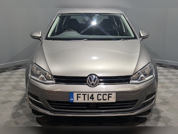 Used Volkswagen Golf 2014 for sale - 77547850: Photo