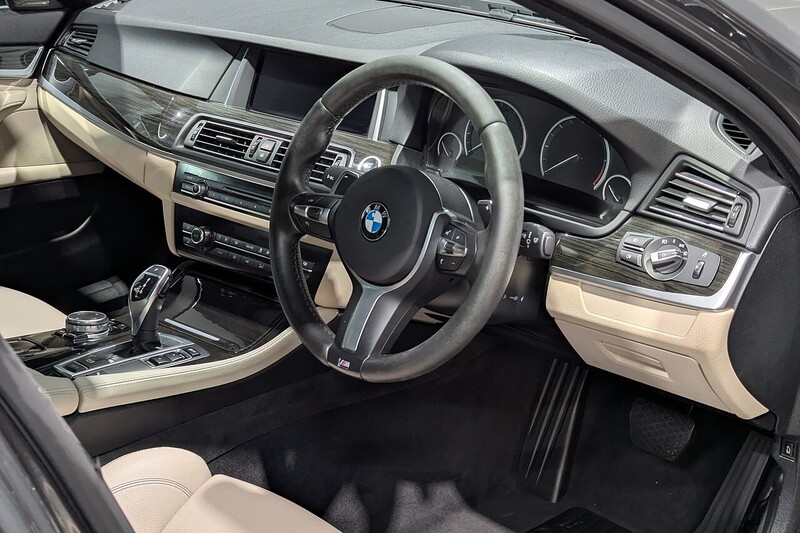 Used BMW 5 Series 2015 for sale - 77850915: Photo 2