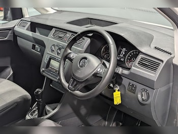 Used Volkswagen Caddy 2018 for sale - 78453622: Photo