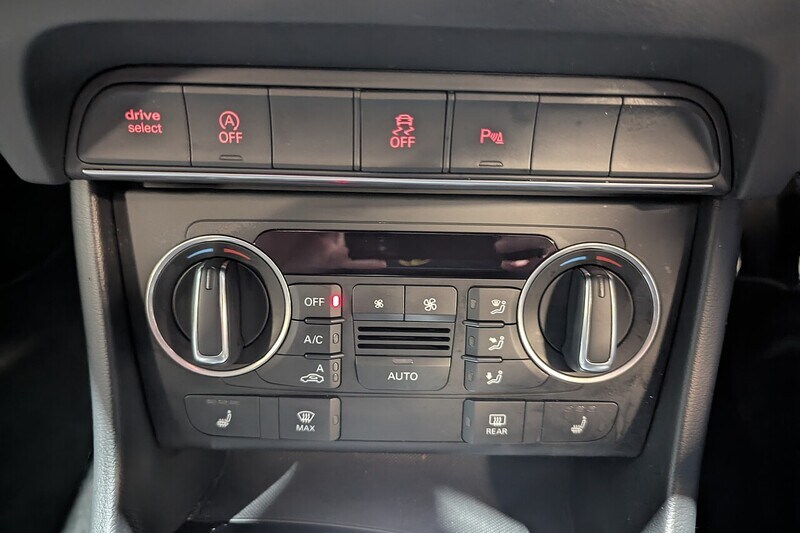 Used Audi Q3 2017 for sale - 76626820: Photo 21