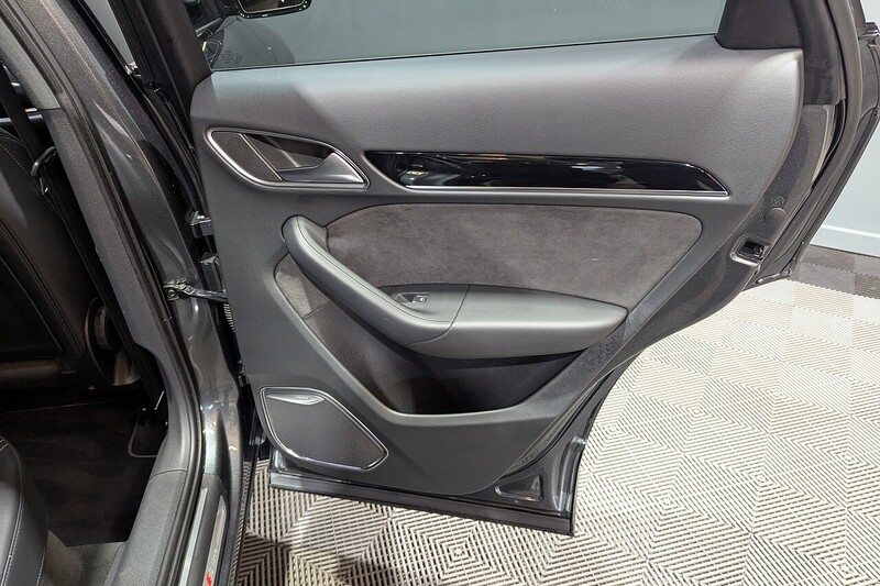 Used Audi Q3 2017 for sale - 76626820: Photo 29