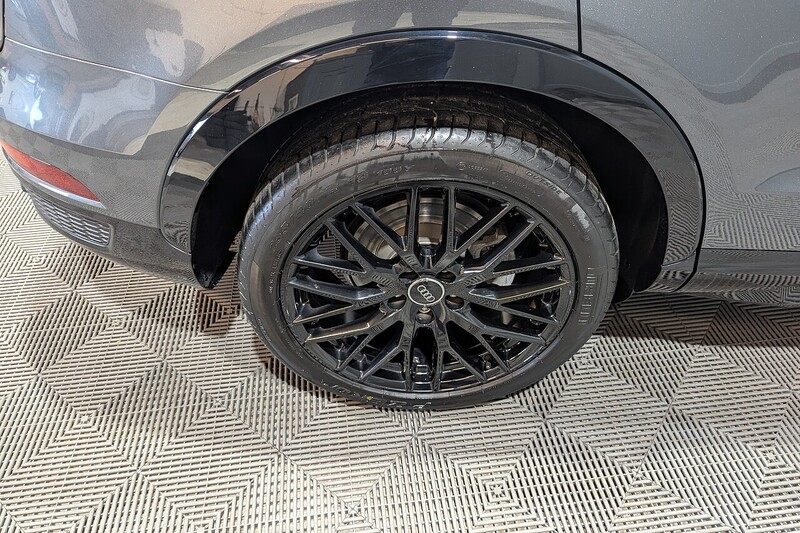 Used Audi Q3 2017 for sale - 76626820: Photo 45