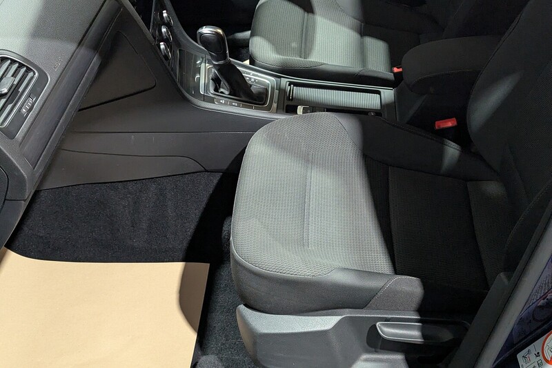 Used Volkswagen Golf 2018 for sale - 77153963: Photo 21