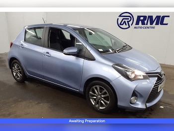 Used Toyota Yaris 2015 for sale - 77172750: Photo