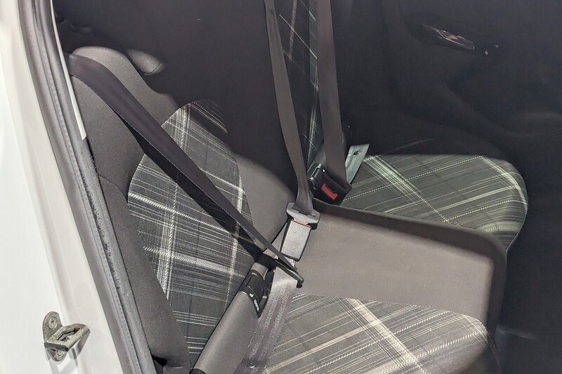 Used Vauxhall Corsa 2015 for sale - 77129162: Photo 19