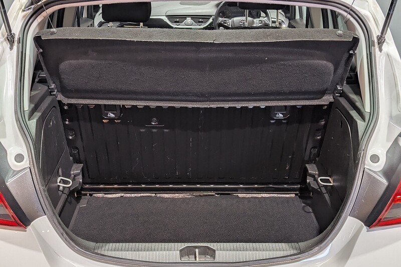 Used Vauxhall Corsa 2015 for sale - 77129162: Photo 28