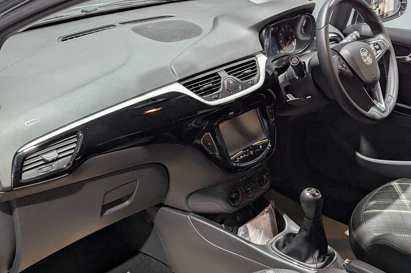 Used Vauxhall Corsa 2015 for sale - 77129162: Photo 33