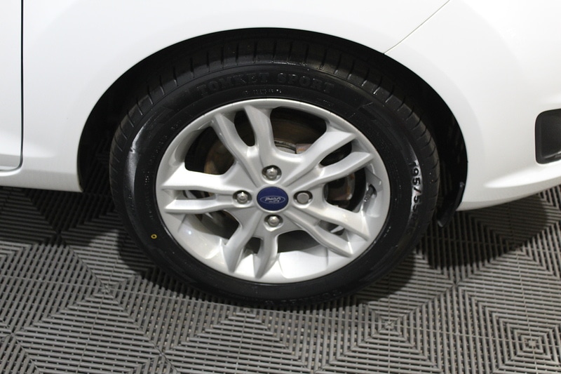 Used Ford Fiesta 2017 for sale - 76626827: Photo 11