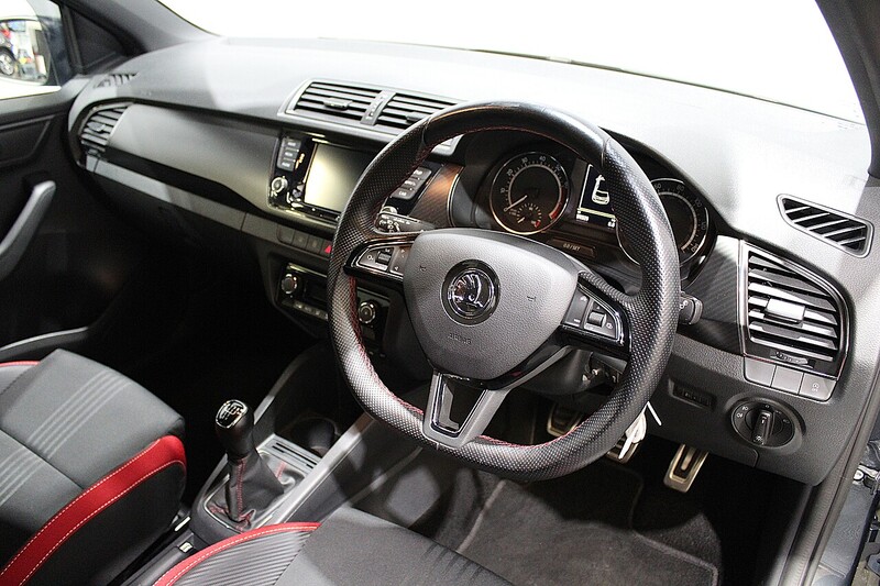 Used Skoda Fabia 2020 for sale - 76626839: Photo 2