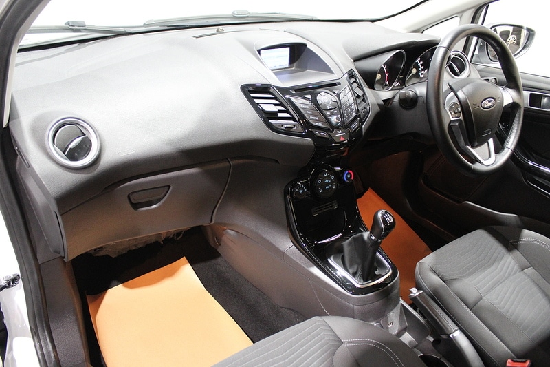 Used Ford Fiesta 2017 for sale - 77055088: Photo 25