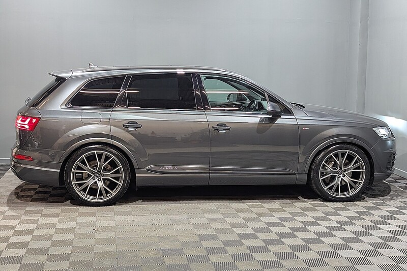 Used Audi Q7 2018 for sale - 76626821: Photo 17
