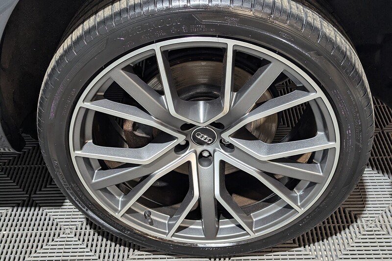 Used Audi Q7 2018 for sale - 76626821: Photo 32