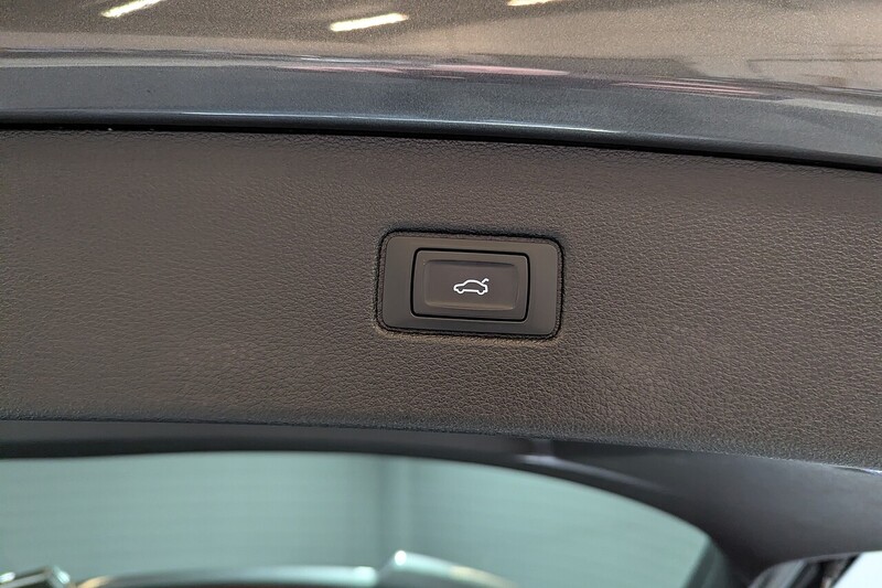 Used Audi Q7 2018 for sale - 76626821: Photo 47