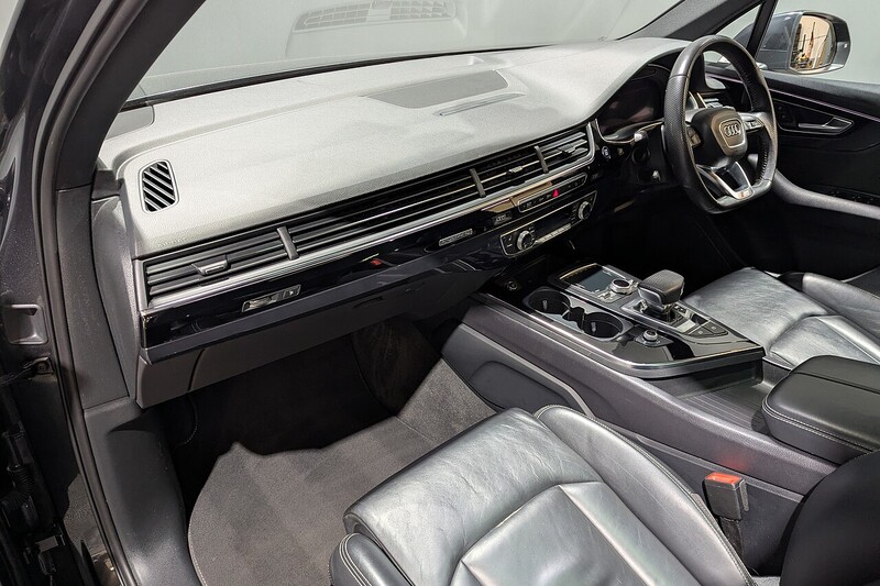 Used Audi Q7 2018 for sale - 76626821: Photo 52