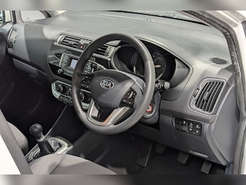 Used Kia Rio 2016 for sale - 78497226: Photo