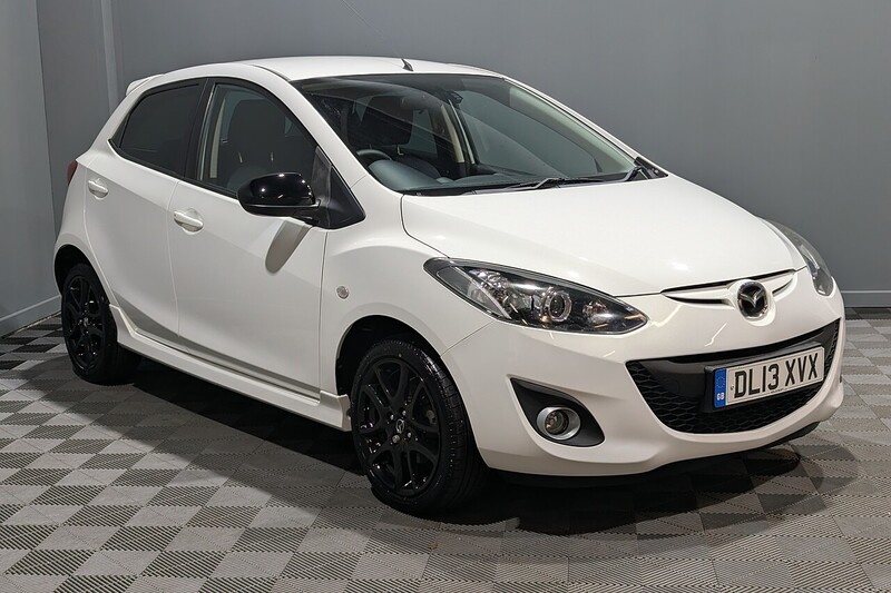 Used Mazda Mazda2 2013 for sale - 76740863: Photo 4