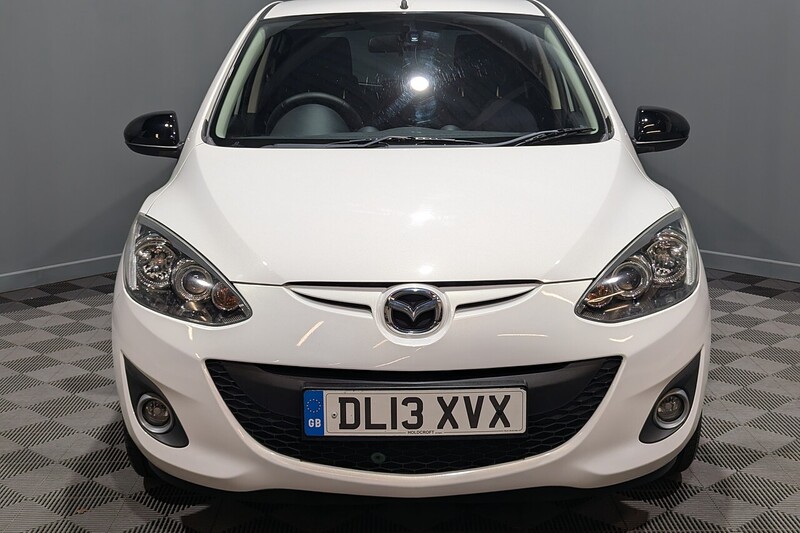 Used Mazda Mazda2 2013 for sale - 76740863: Photo 5