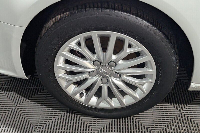 Used Audi A3 2015 for sale - 76740861: Photo 10