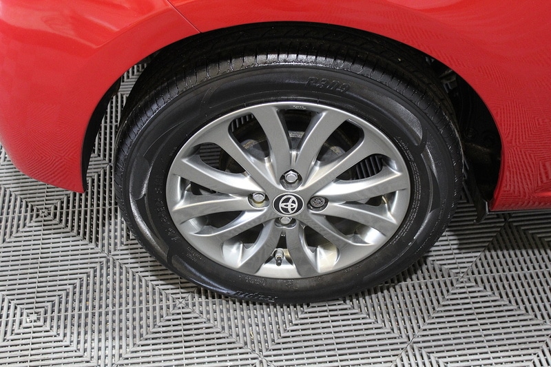 Used Toyota Yaris 2016 for sale - 76626836: Photo 12