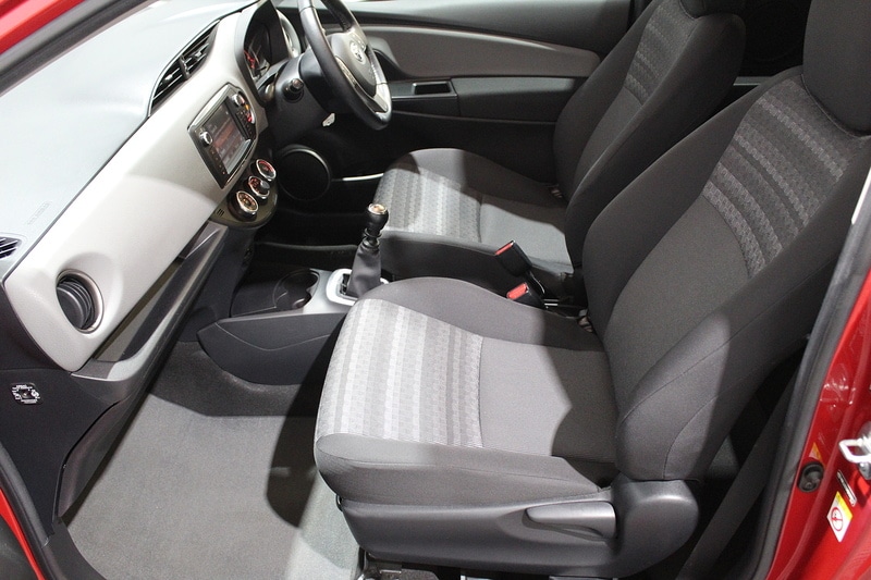 Used Toyota Yaris 2016 for sale - 76626836: Photo 33