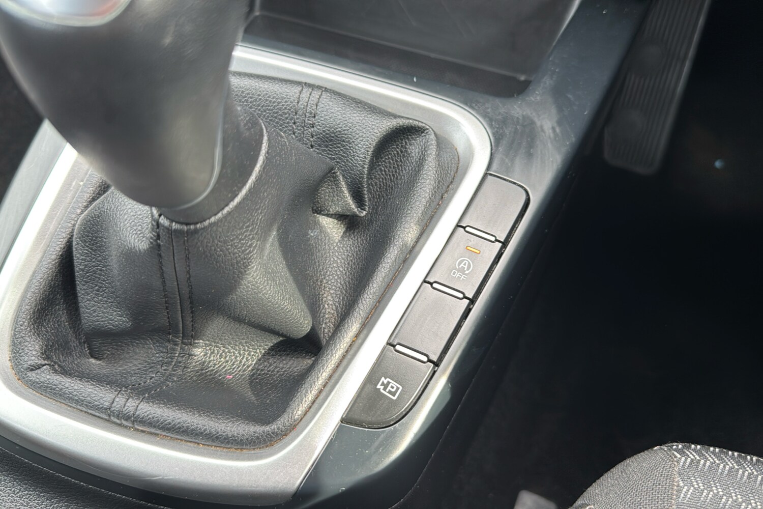 Vehicle 28