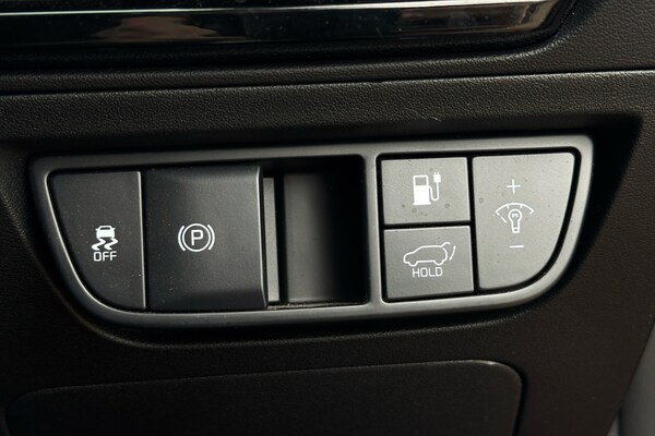 Used Kia EV6 2023 for sale - 76155970: Photo 24