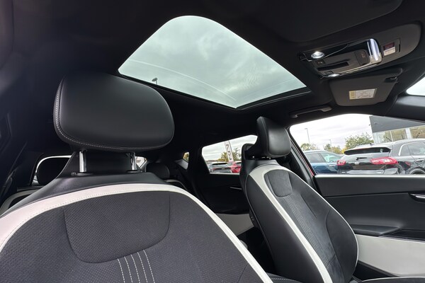 Used Kia EV6 2023 for sale - 76155970: Photo 28