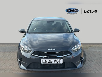 Used Kia Ceed 2025 for sale - 76004155: Photo 2
