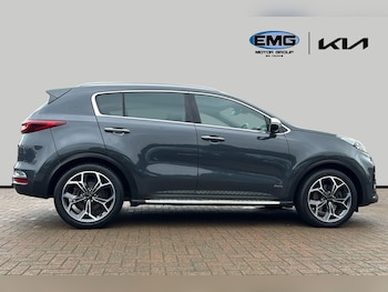 Used Kia Sportage 2018 for sale - 77240018: Photo