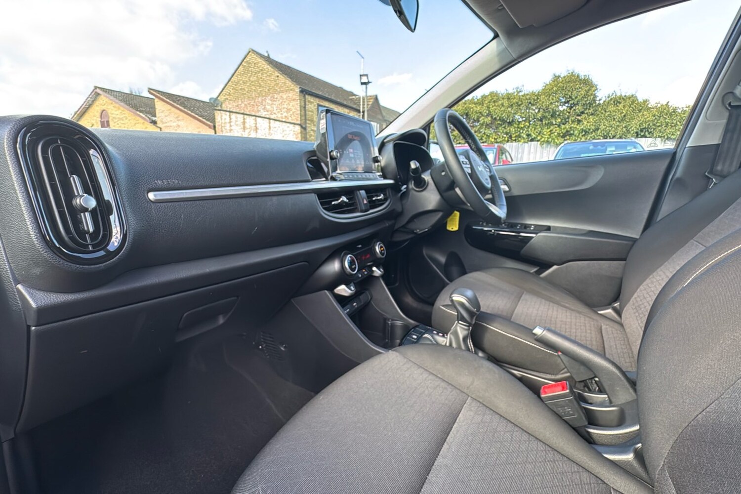 Used Kia Picanto 2024 for sale - 78124953: Photo 11