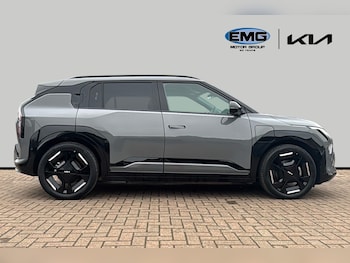 Used Kia EV3 2025 for sale - 77390102: Photo