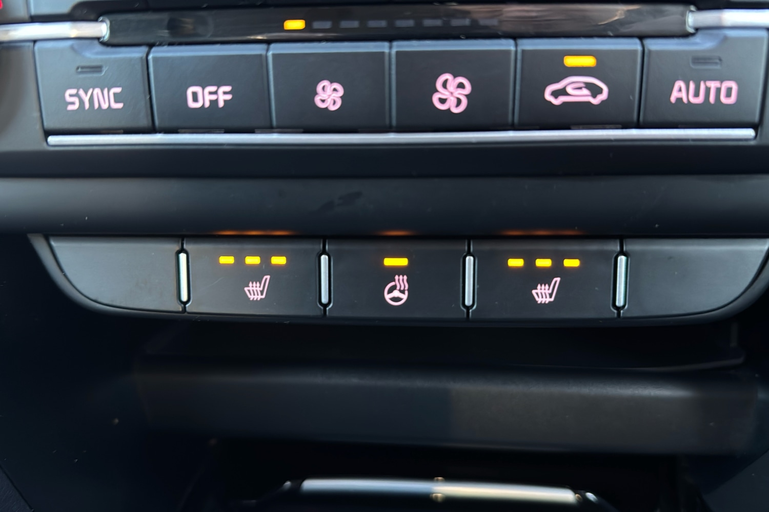 Used Kia XCeed 2023 for sale - 77219929: Photo 29