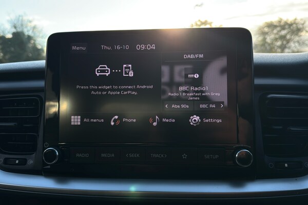 Used Kia Stonic 2023 for sale - 76177314: Photo 23