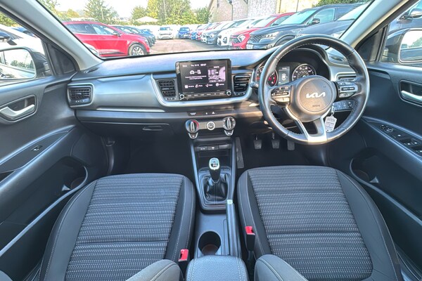 Used Kia Stonic 2023 for sale - 76177314: Photo 9