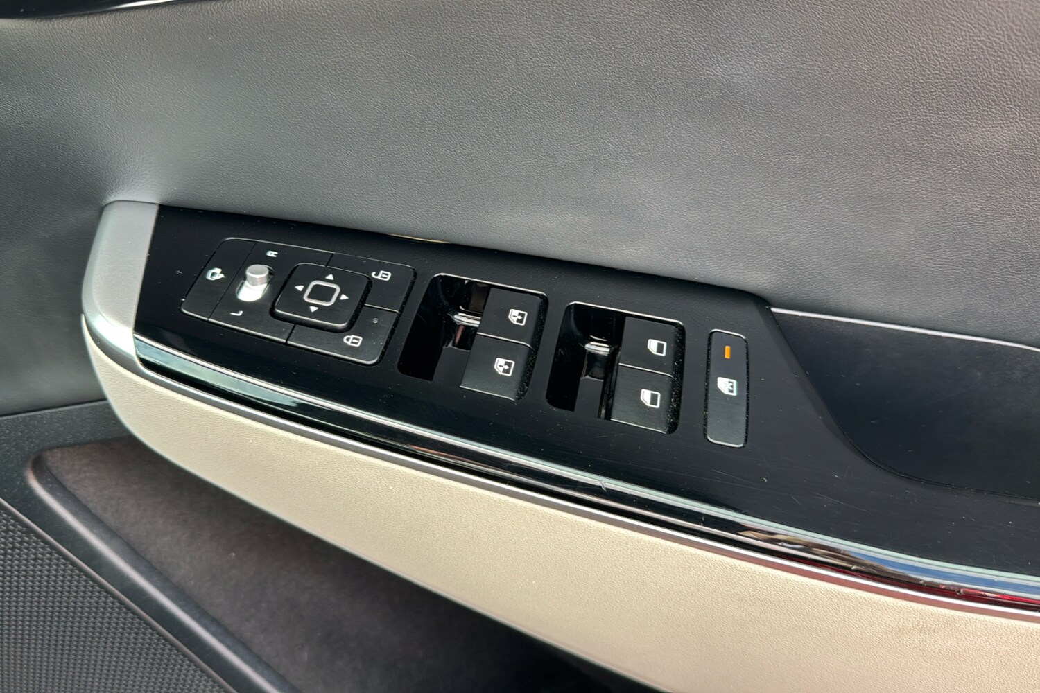 Vehicle 35