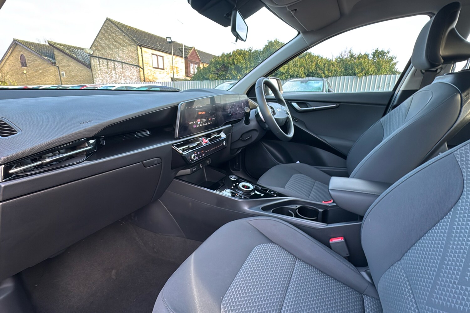 Used Kia Niro 2024 for sale - 77239970: Photo 11