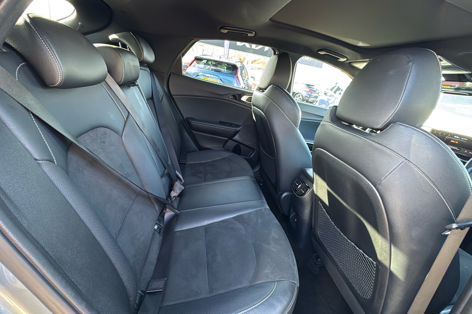 Used Kia XCeed 2023 for sale - 76401530: Photo 12