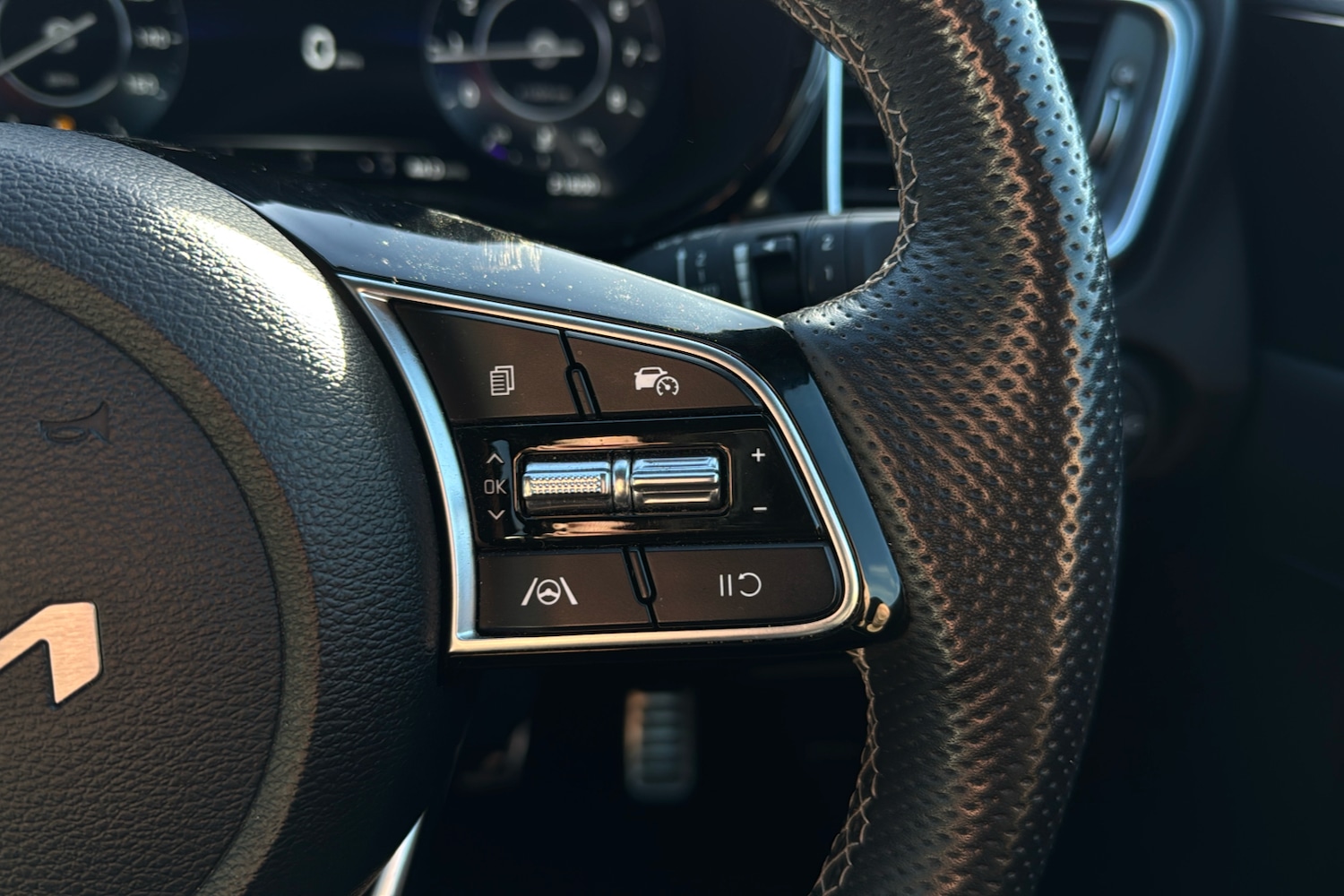 Used Kia XCeed 2023 for sale - 76401530: Photo 18