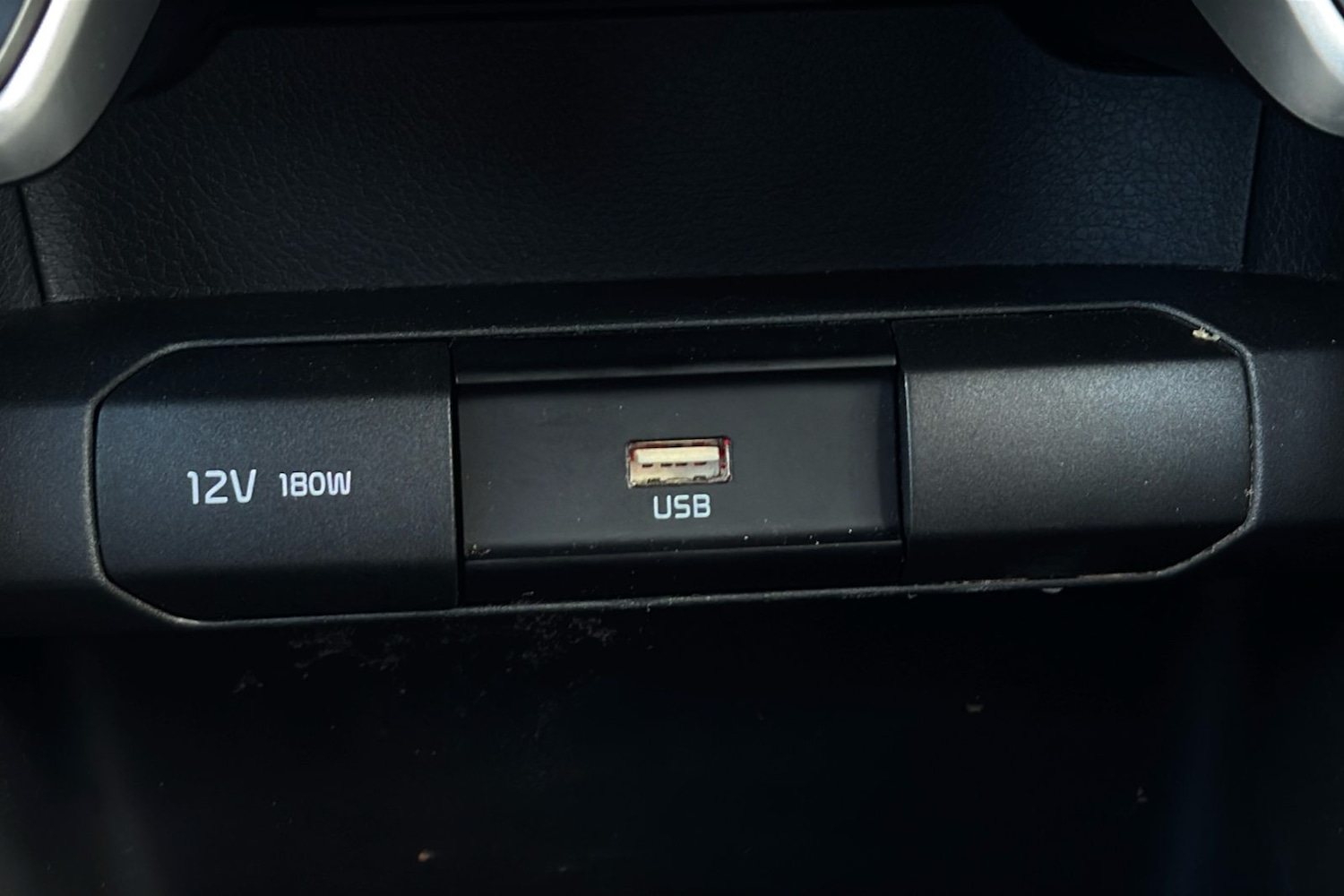 Used Kia Picanto 2023 for sale - 78124996: Photo 22