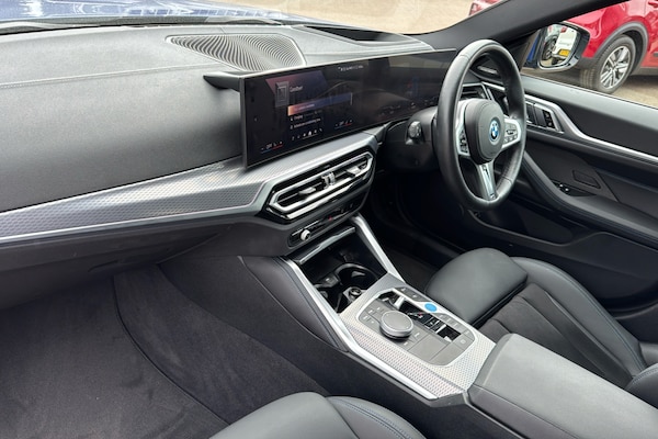 Used BMW i4 2024 for sale - 75593515: Photo 11