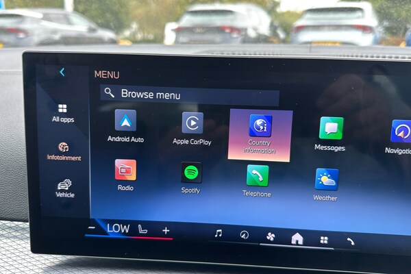 Used BMW i4 2024 for sale - 75593515: Photo 29