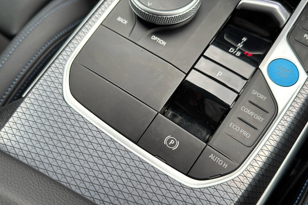 Used BMW i4 2024 for sale - 75593515: Photo 32