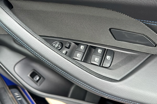 Used BMW i4 2024 for sale - 75593515: Photo 37